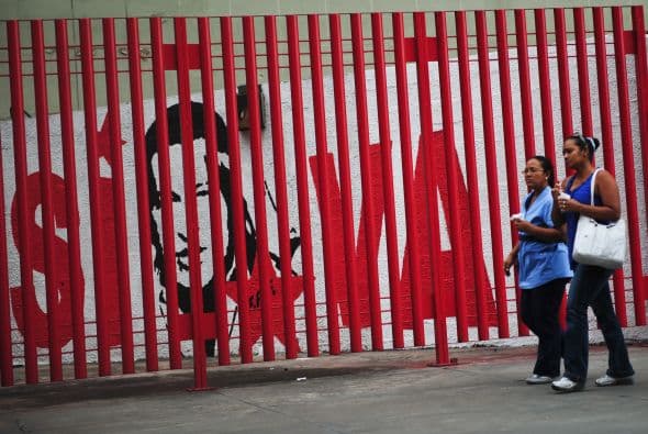 El presidente vuelve ahora, aún sin ser candidato, al veredicto de los venezolanos en unas legislativas que, para todos, más allá de elegir diputados ofrecerán un "barómetro" del escenario político de Venezuela.