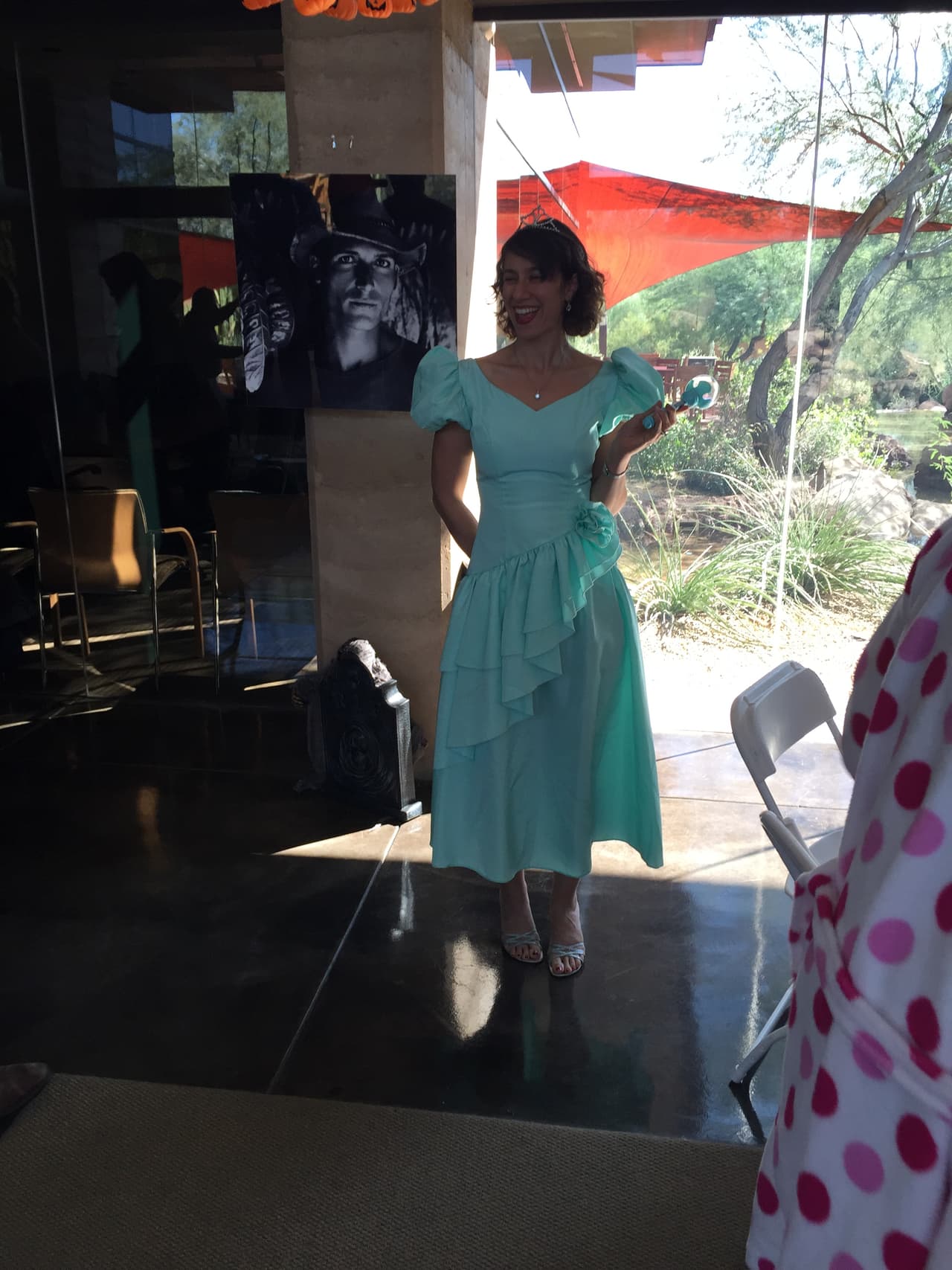 Disfraces, concursos y mucha diversión en la celebración de Halloween en Univisión Arizona.