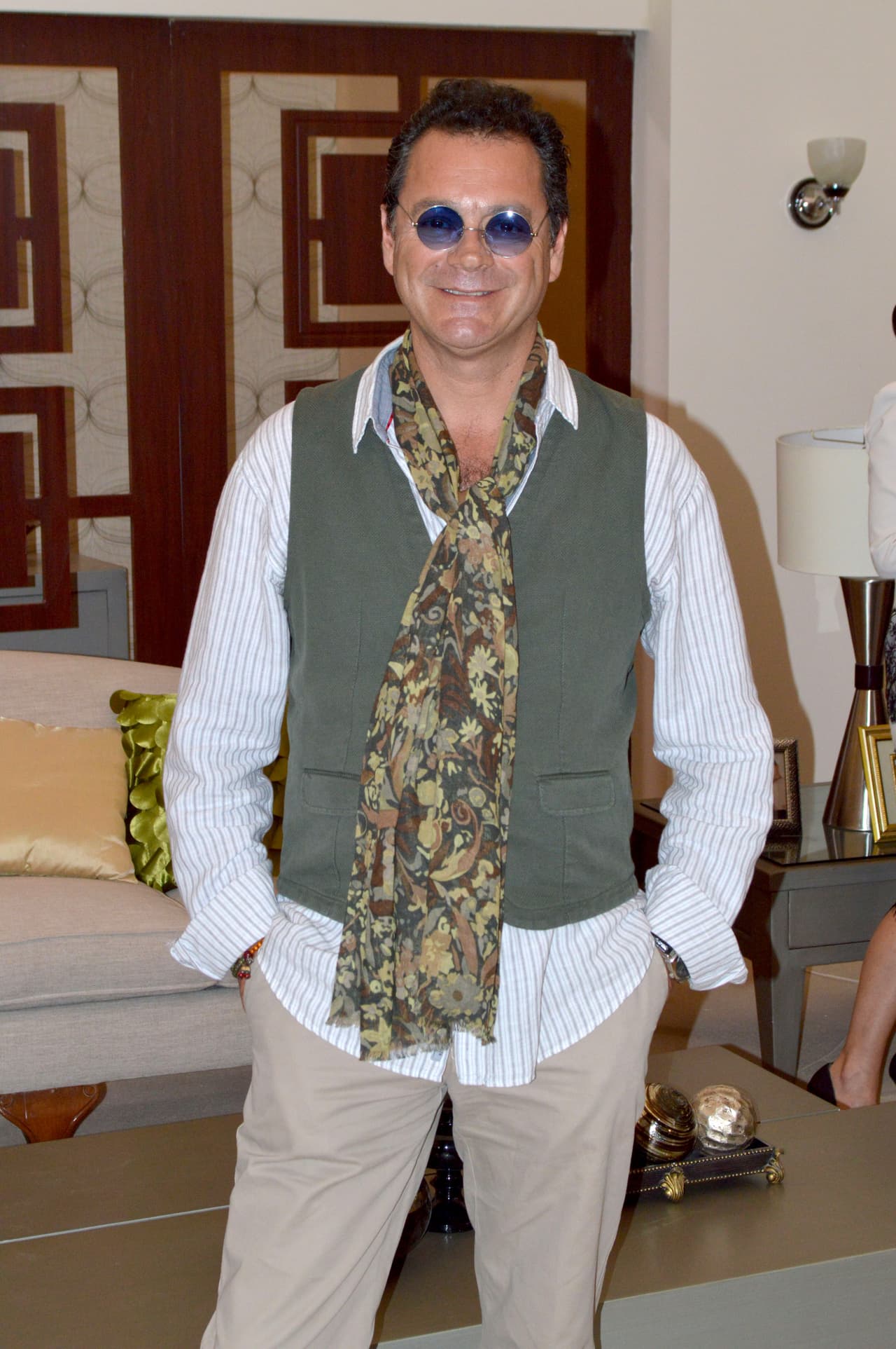 Roberto Blandón es Rafael de Toledo y Mondragón, medio hermano de Augusto y padre de Luciana. Es vanidoso, soberbio y despilfarrador. 
<br>