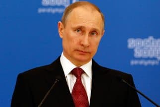 Fitch degradó la perspectiva de Rusia