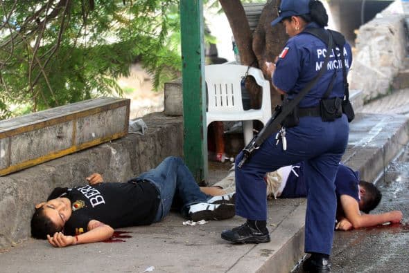 Inclusive se han dado casos de cuerpos severamente mutilados, colgados y decapitados.