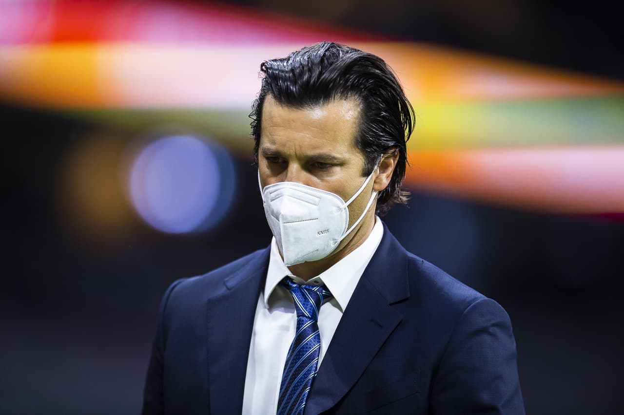 Con un auténtico juegazo de Alan Mozo, quien puso tres asistencias, además de los goles de Corozo y Meritao, Pumas fue mucho mejor que el América y lo eliminó en los Cuartos de Final del Grita México A21.