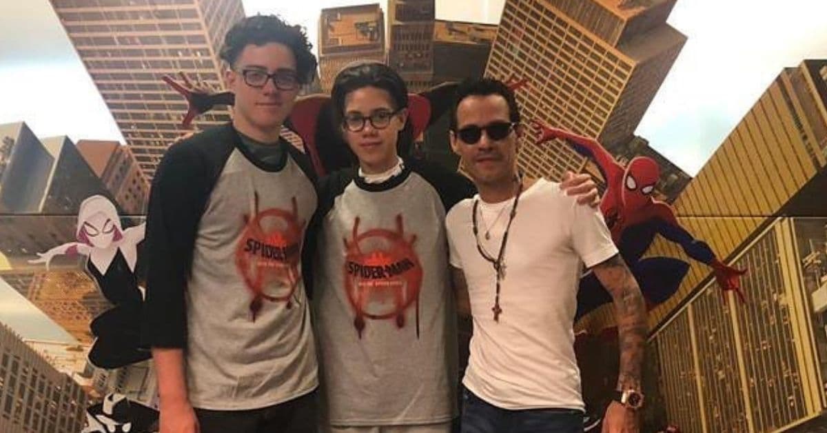 <a href="https://www.univision.com/shows/mira-quien-baila/las-razones-por-las-que-dayanara-torres-aun-se-angustia-hasta-la-lagrima-por-su-divorcio-de-marc-anthony">Cuando Dayanara y Marc se separaron</a> sus hijos eran bebés, Cristian tenía 3 y Ryan tenía meses de nacido.
<br>