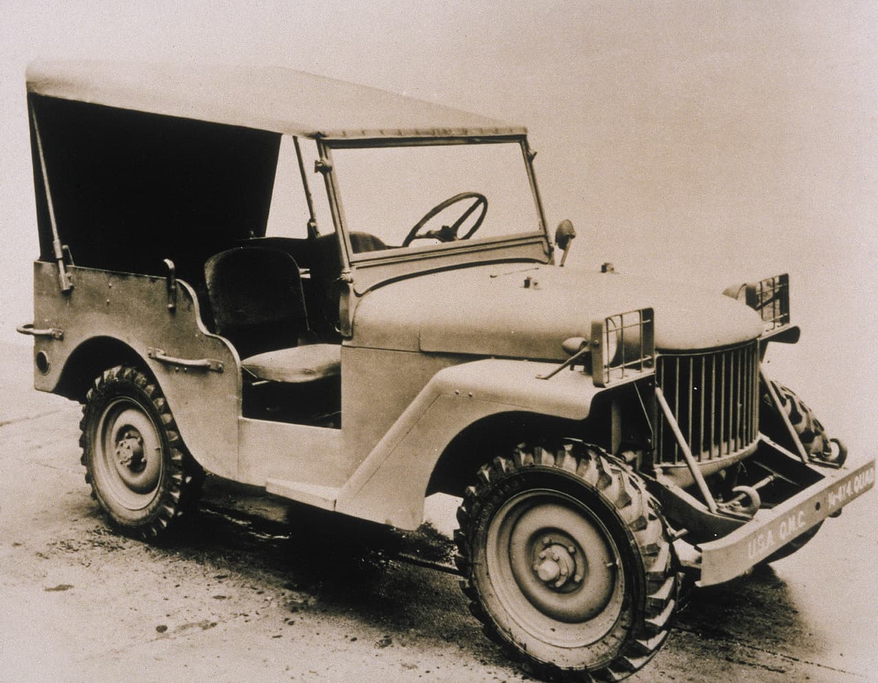 El
<b>BRC </b>o
<b> Bantam Reconnaissance Car, </b>el prototipo propuesto por el fabricante American Bantam al ejército en 1940, fue el ganador del concurso llamado por el gobierno de Estados Unidos. Sin embargo American Bantam no pudo hacerse con el contrato de fabricación del vehículo.