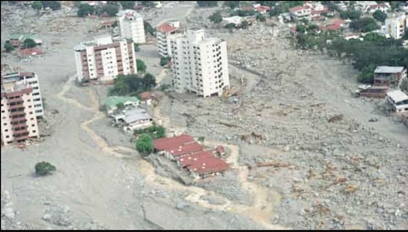 Las inundaciones sepultaron su hogar y el de miles de personas más: El cantante venezolano ha relatado que vivió en un albergue: "perdí todo y salí adelante gracias a mis amigos y gente querida, persigan sus sueños nada es imposible aunque lo parezca".