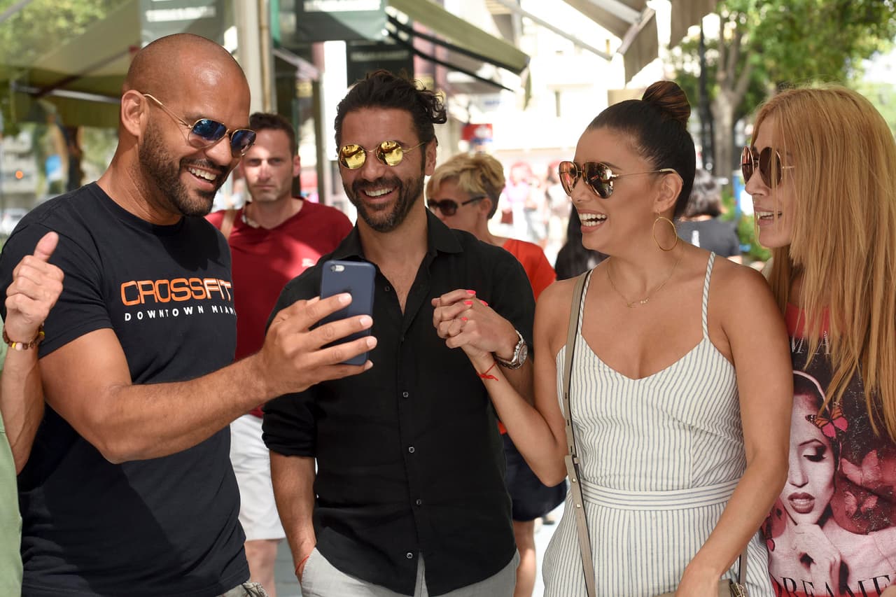 Eva Longoria y Pepe Bastón siguen de paseo por España.