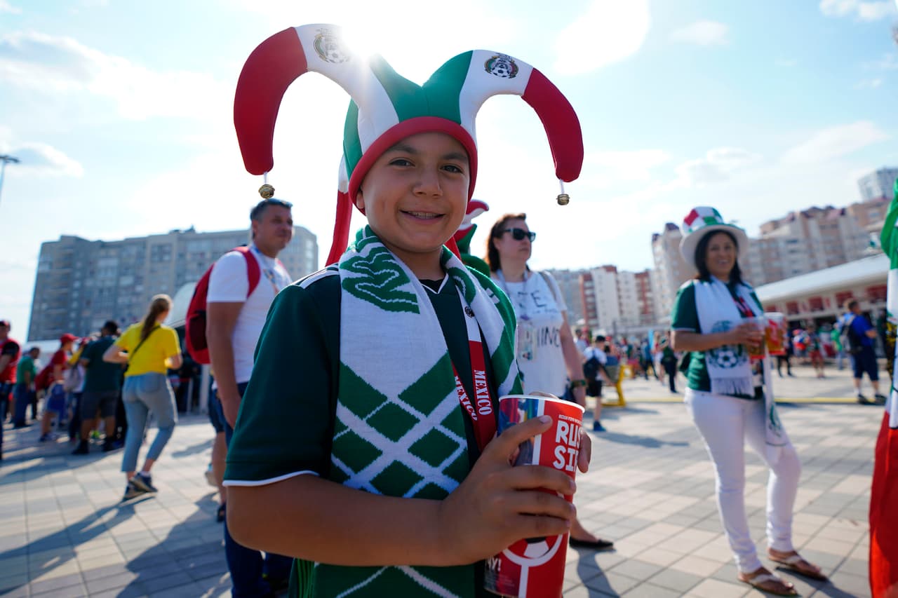 El colorido y la alegría se convirtieron en la representación de los fanáticos para el partido entre México y Suecia por el grupo F del Mundial de Rusia 2018.