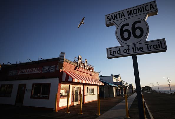 Este no es un escenario de un pueblo fantasma de una película de Hollywood, se trata del verdadero símbolo de la histórica ruta 66 que diariamente era la protagonista de fotos y videos de muchos turistas y locales.
<br>