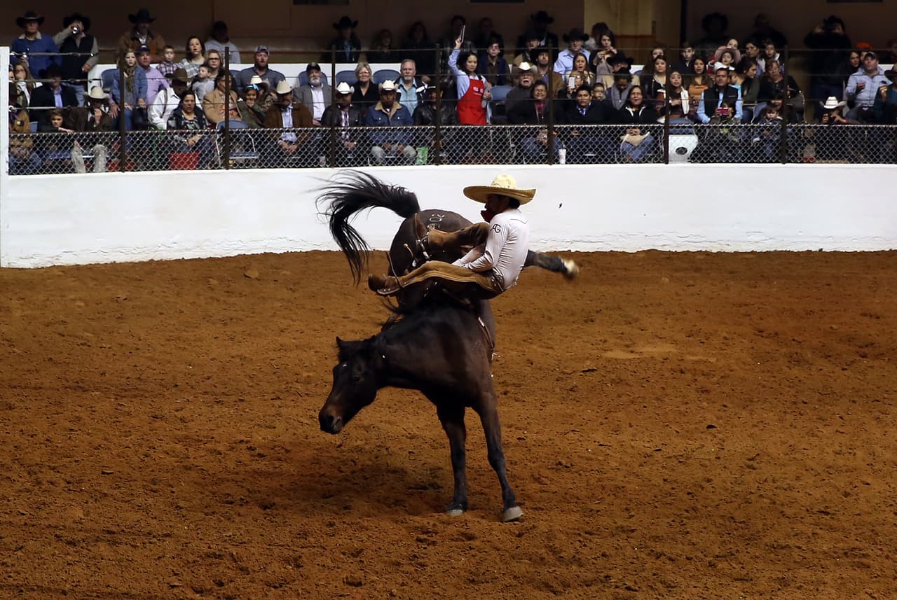La charrería en todo su esplendor y algo más! en un show espectacular