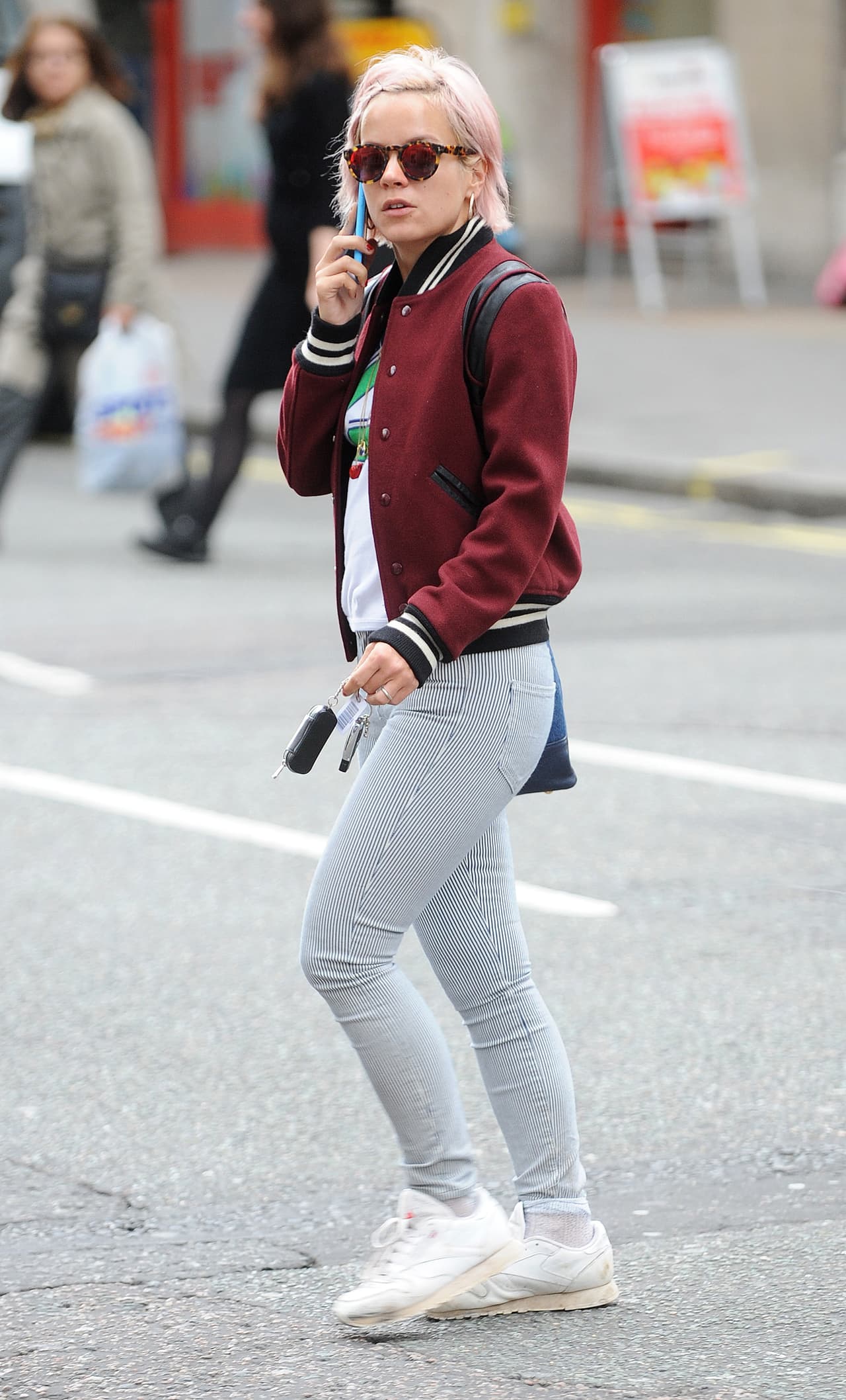 Lily Allen ha presumido desde los 'looks' más envidiables, hasta los más relajados. ¿Con cuál luce mejor?