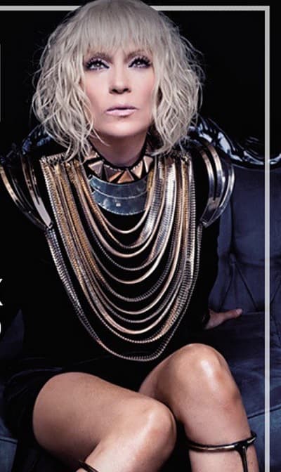 La cantante está desecha.