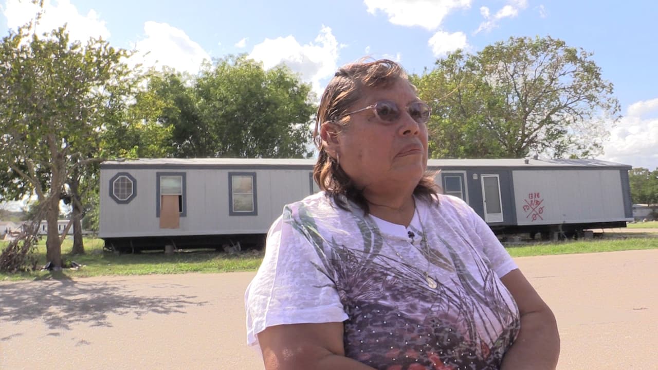 Doña Catalina es una de ellas. Su casa móvil fue arrastrada por la corriente del Río Colorado el 28 de agosto.