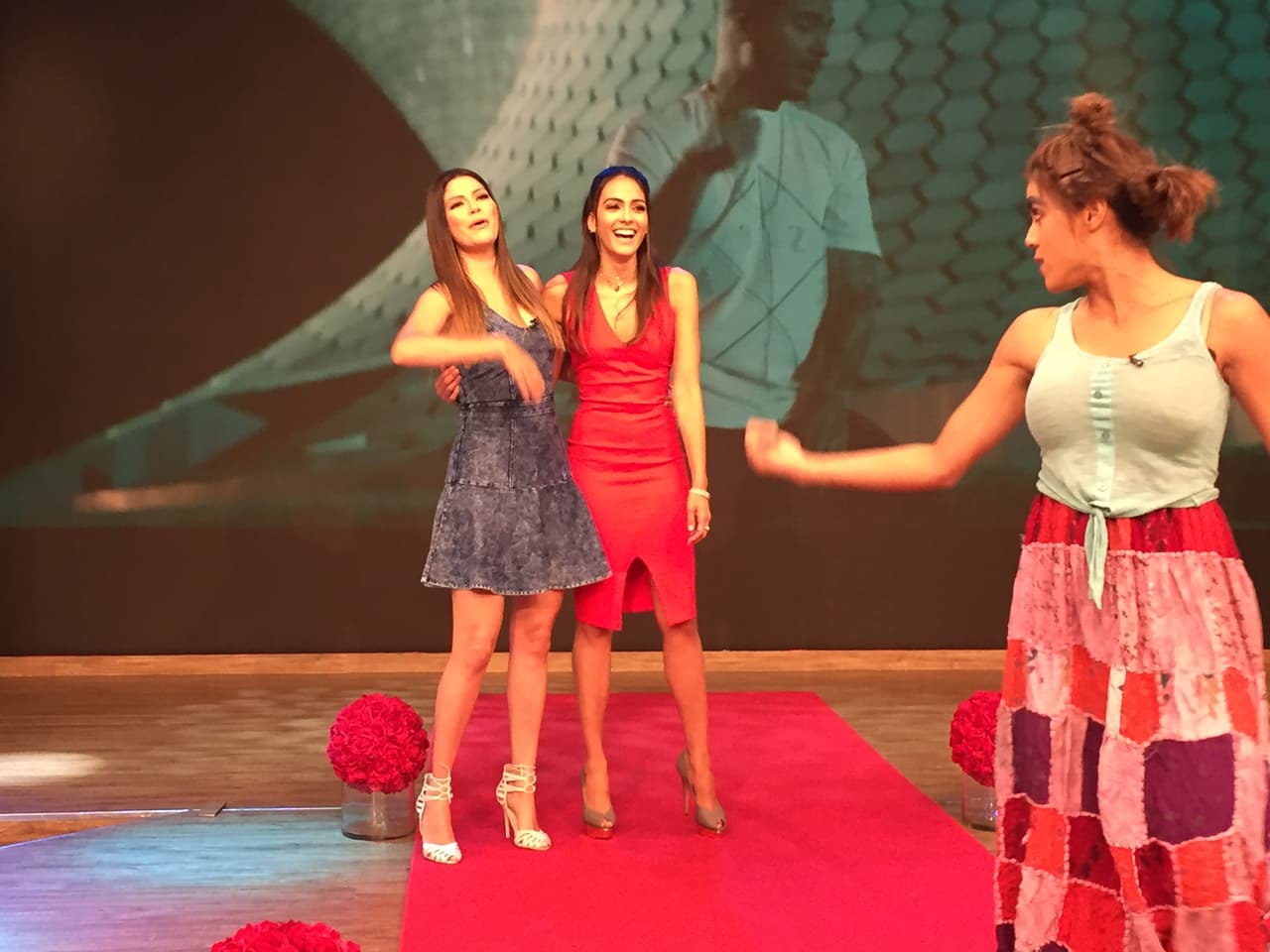 La moda de Mela es para toda ocasión y con dosis de risa incluida.