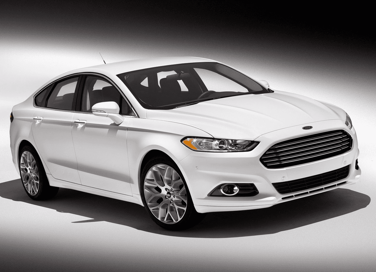 <b>Sedán mediano mención honorífica Ford Fusion</b>: 
<br>Las bondades del Ford Fusion suelen sorprender a quienes entran en contacto con el sedán mediano de Ford así como la belleza y sólida construcción de su segunda generación, la cual Ford vende fuera de Norteamérica bajo el nombre de 
<b>Ford Mondeo</b>. El interior del Fusion es espacioso y versátil pero un largo menú de opciones en el departamento de motores puede hacer las cosas algo confusas a la hora de decidirse por alguna versión. 
<br>
<br>Modelos de los años 2013 a 2014 con cerca de 60,000 millas de uso puede ser conseguidos por, o debajo de, nuestro límite de 10,000 dólares.
<br>
<br>En la imagen el
<b> Ford Fusion 2013</b>