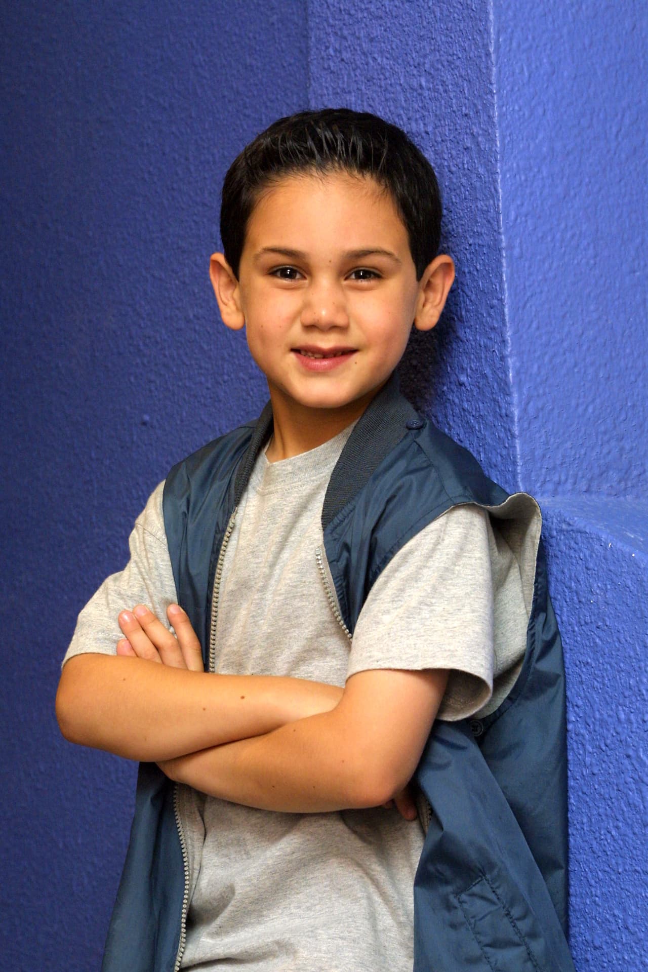 Alejandro Speitzer llegó a la Ciudad de México, proveniente de Culiacán, Sinaloa, desde que era un niño. Comenzó su carrera en televisión cuando apenas tenía 5 años, no tenía edad para entrar a la primaria cuando ya era parte de las filas de Televisa.