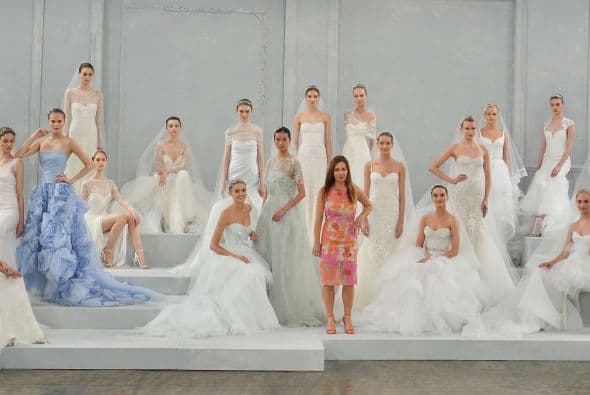 Aquí los mejores modelos del diseñador Monique Lhuillier.