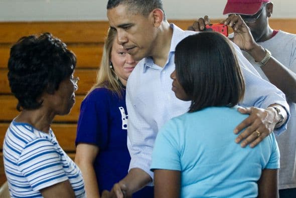 "Tengo que decir que no había visto nunca una devastación así", dijo Obama en visita a Tuscaloosa, una ciudad de 90,000 habitantes en el oeste de Alabama donde varios barrios enteros han prácticamente desaparecido del mapa por los tornados más mortíferos en Estados Unidos en casi 40 años.