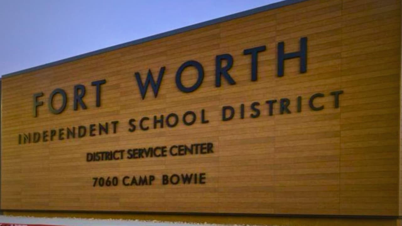 Texas interviene Fort Worth ISD y designa una junta para dirigir el distrito