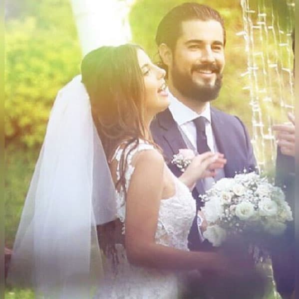 La pareja compartió este importante momento con 400 invitados.