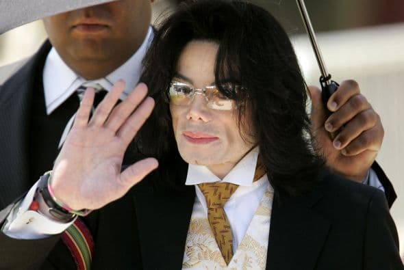 1. Michael Jackson, falleció en el 2009 a los 50 años. Ha recaudado en los últimos doce meses, según la revista "Forbes", 140 millones de dólares.