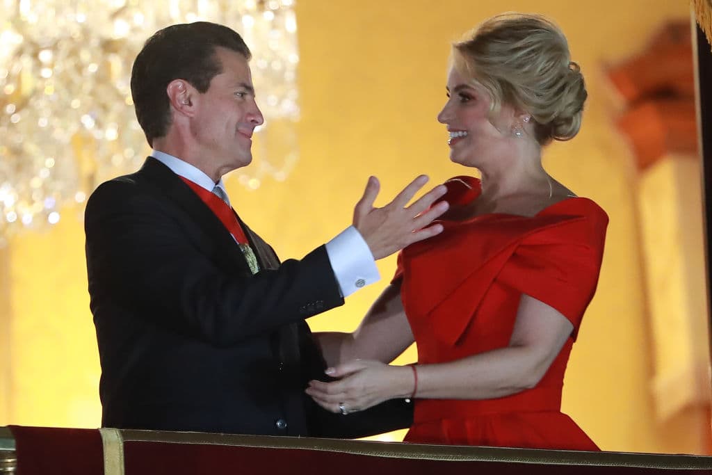 Antes de que 
<b>Angélica Rivera</b> se casara con 
<b>Enrique Peña Nieto</b> y se convirtiera en la Primera Dama de México, ya sabía qué era tener un matrimonio.