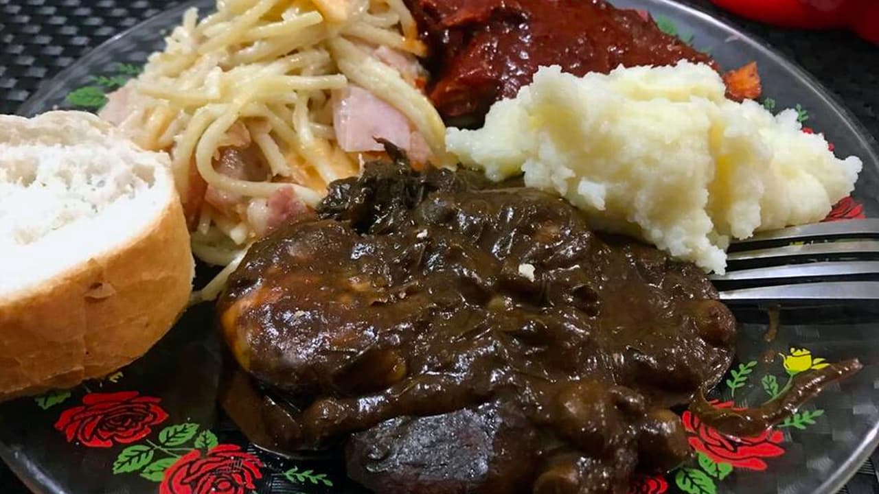 Primer día del año y además es domingo, sigue estos consejos para “el recalentado”