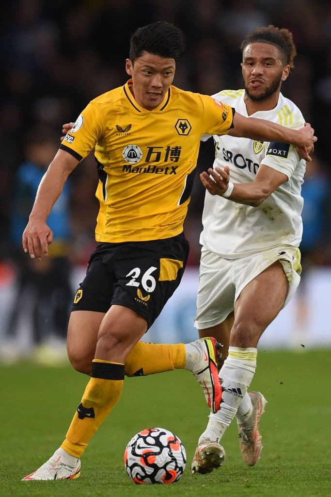 Rodrigo Moreno no desaprovecha el penal que le regalaron al inuti 90+4 y hace que el Leeds United y el Wolverhampton empaten 1-1 y dividan los puntos.