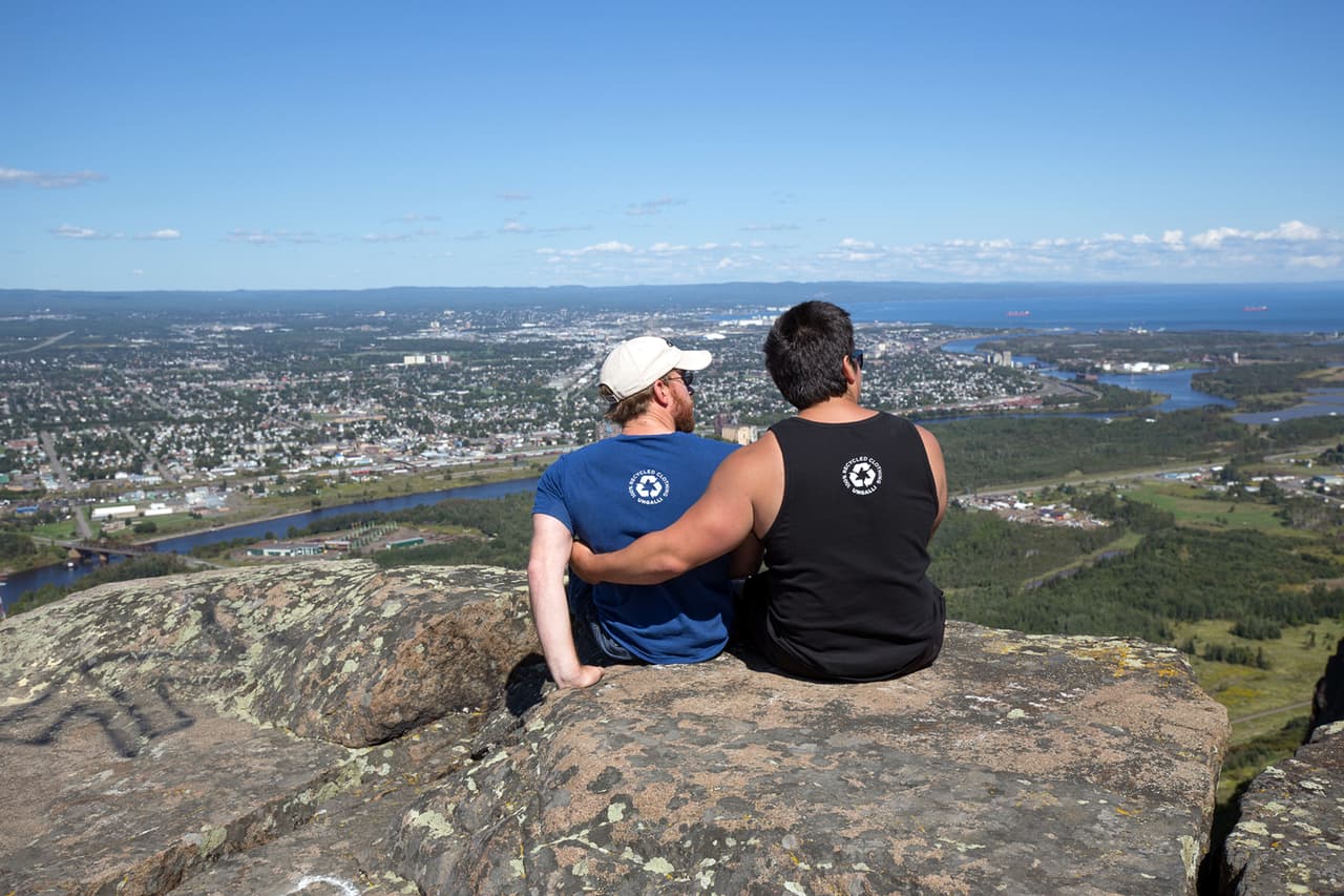 Conmovido, su amigo Damien Gilbert tuvo una idea brillante para hacer realidad sus sueños.