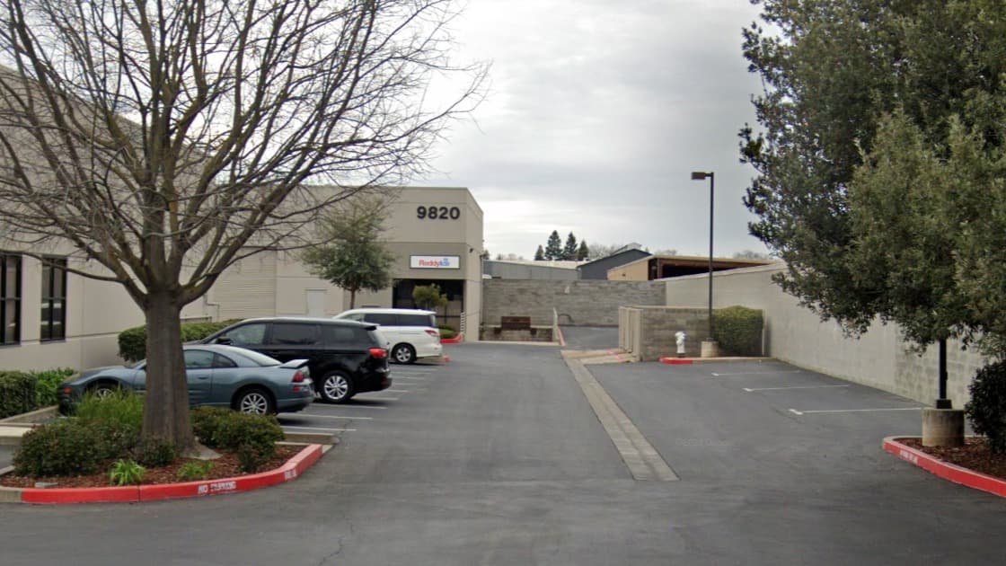 <b>Elk Grove Food Bank Services</b>
<br>9820 Dino Drive
<br>Elk Grove CA 95624