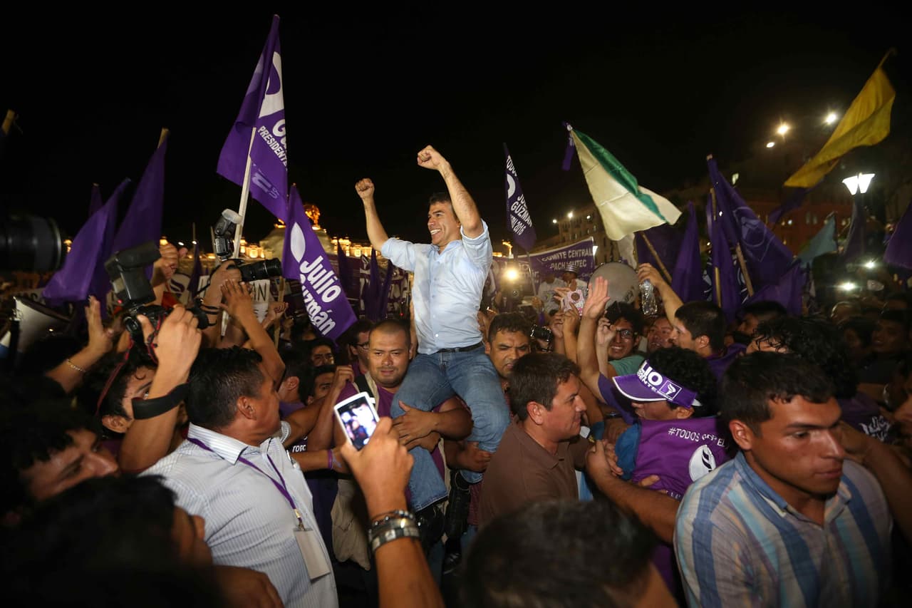 Perú, a un mes de las elecciones y sin candidatos fijos