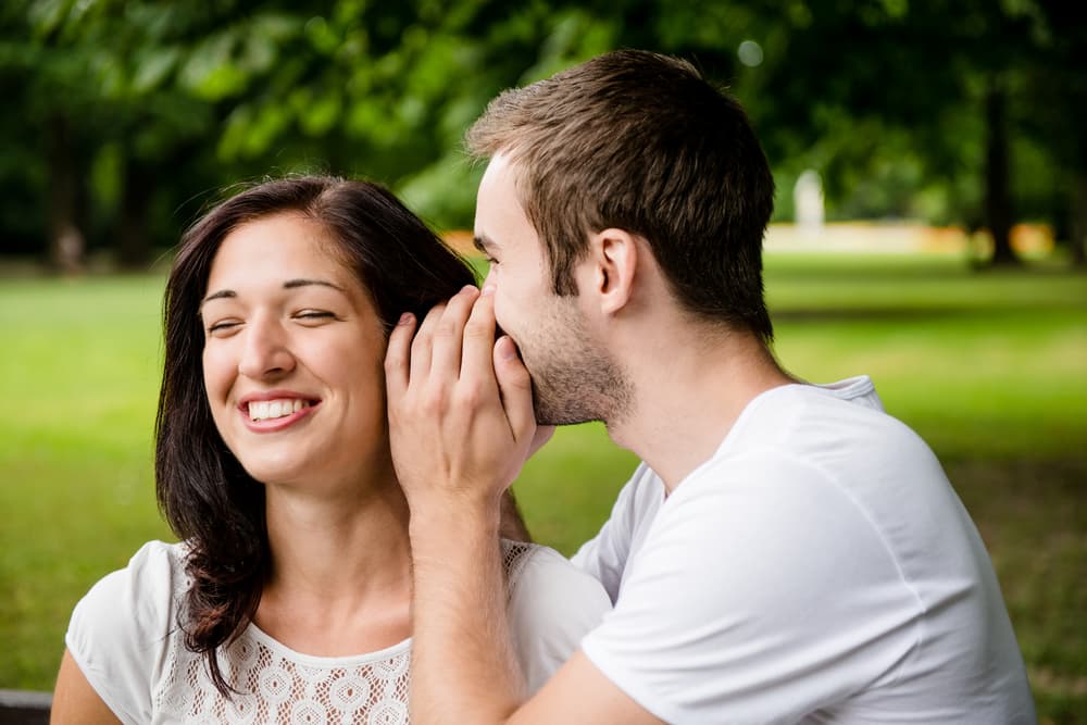 <b>Cáncer</b>
<br>
<b>Preguntan todo de tu vida</b>
<br>Cáncer te tratará desde el primer momento como si te conociera de toda la vida, como si fueras un amigo de años, y mostrará su ternura sin reservas. Se preocupará legítimamente por tu familia, tus padres, tus hermanos, tus mascotas, mostrará un rostro comprensivo y compasivo cuando le cuentes algún tipo de problema personal.