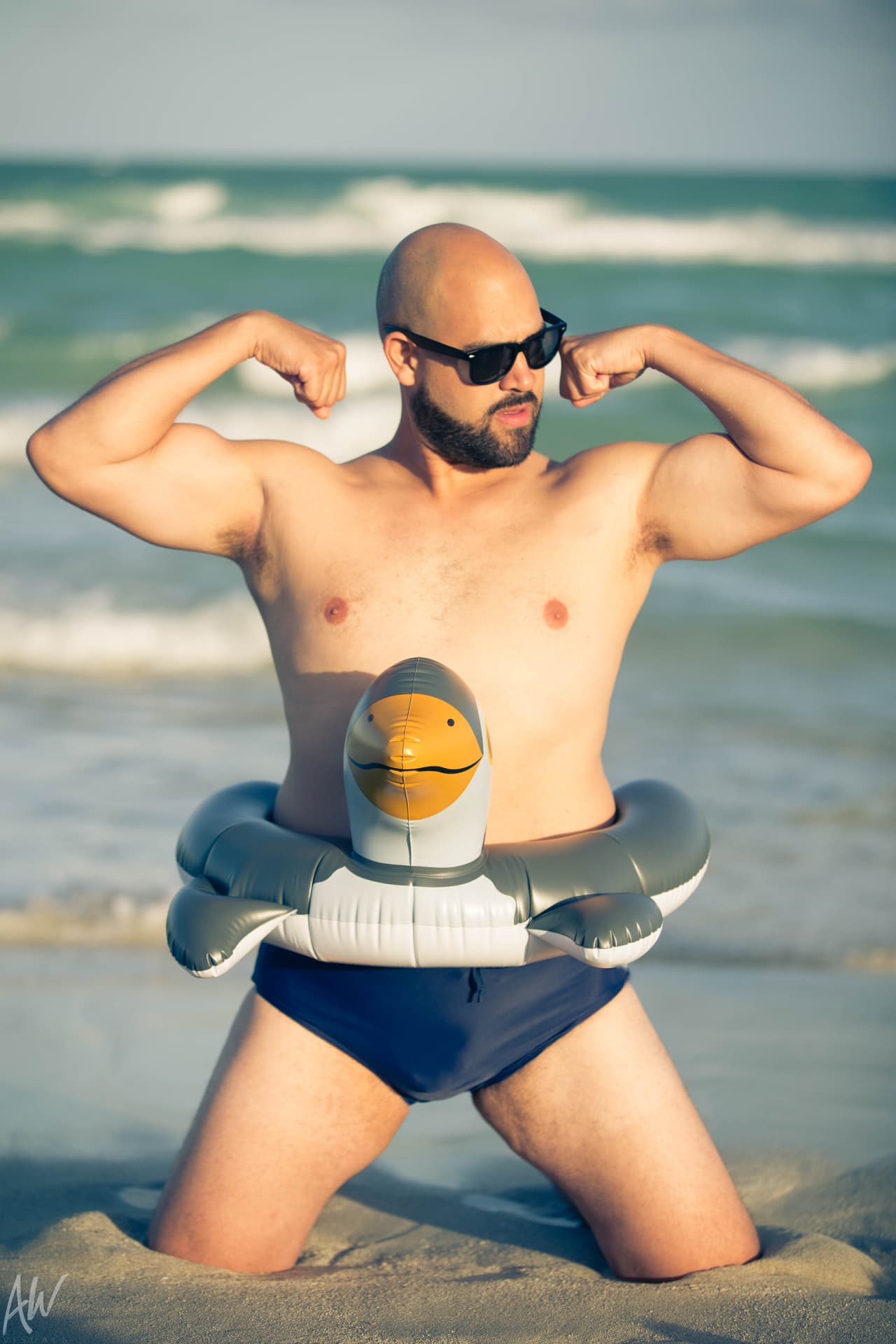 Miren cómo nos presumía sus músculos. ¡Qué sexy!