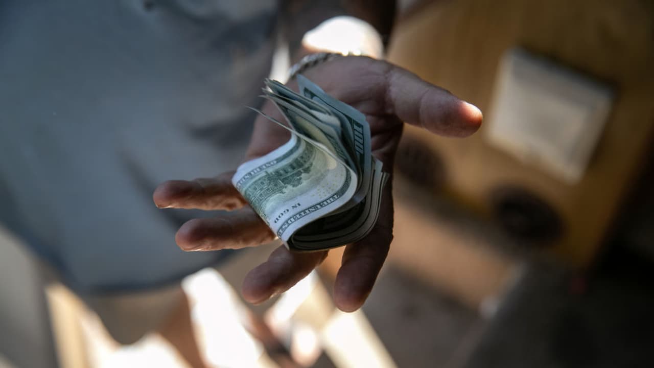 ¿Qué opciones hay para californianos afectados tras acabarse los beneficios federales por desempleo?