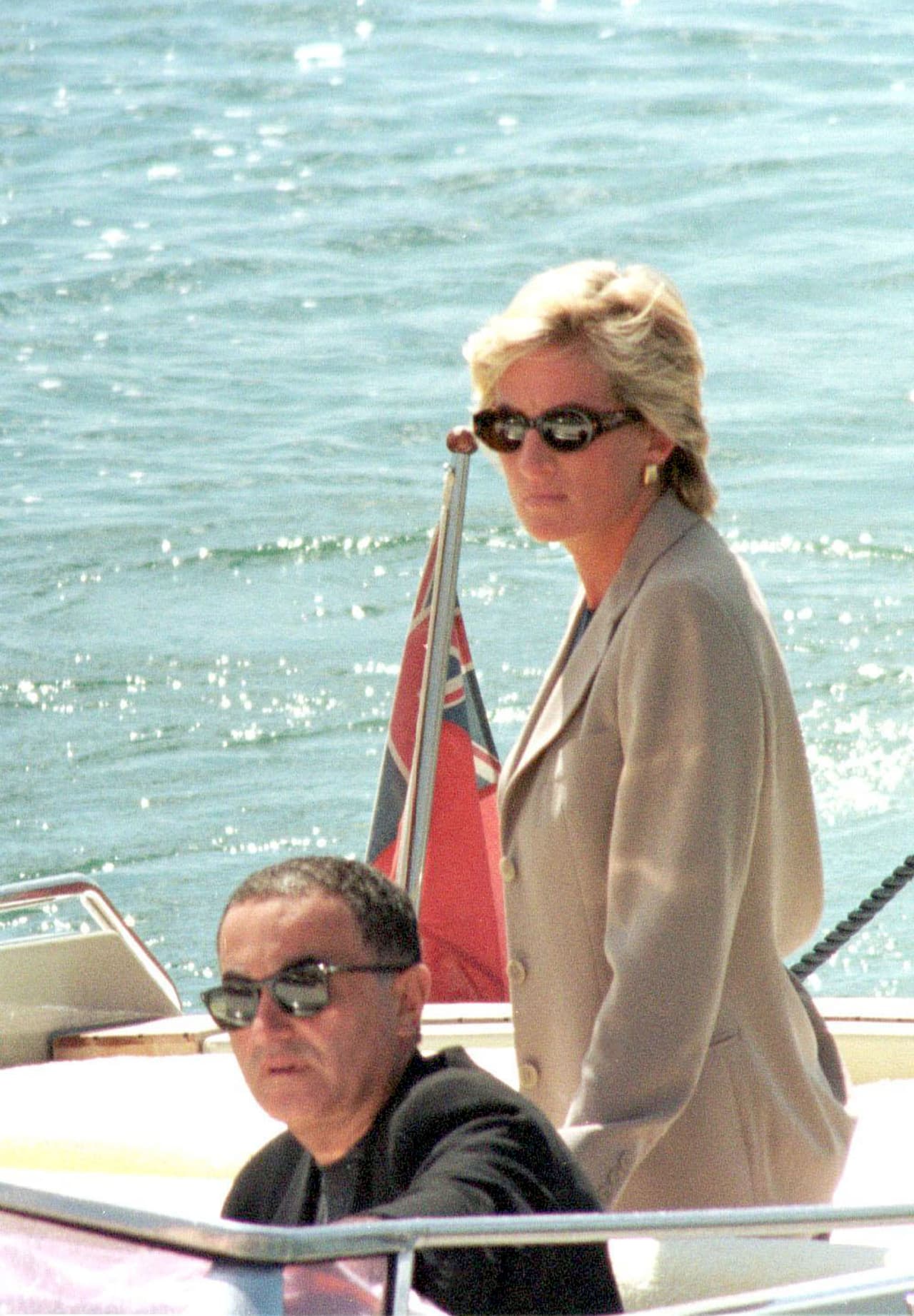 En junio del 1997, la princesa Diana comenzó una relación con el empresario de origen egipcio.