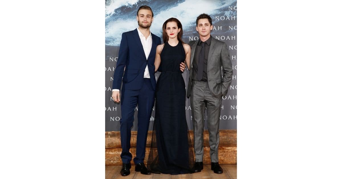 Douglas Booth, Emma Watson y Logan Lerman