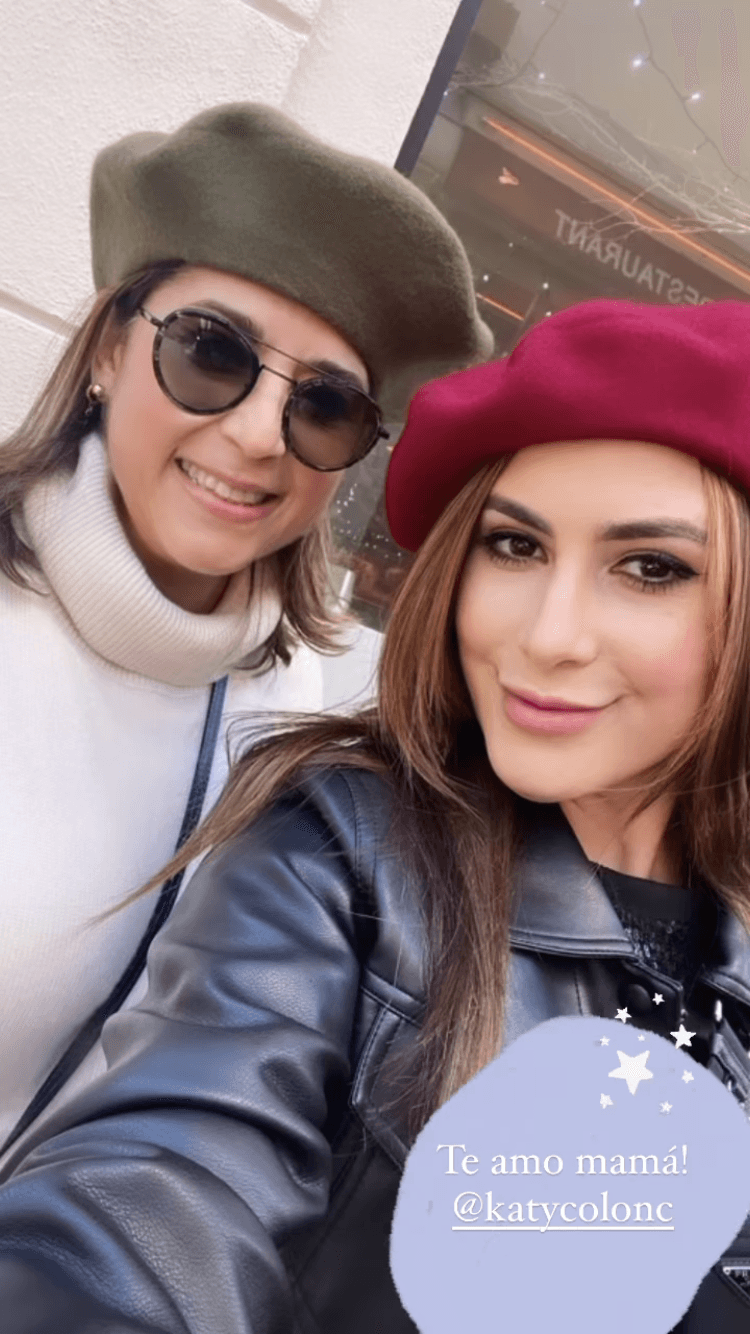 Sin saberlo, Jessi llevaba a su mamá a la ciudad que tanto anhelaba visitar y la cual pensaba no conocería nunca.