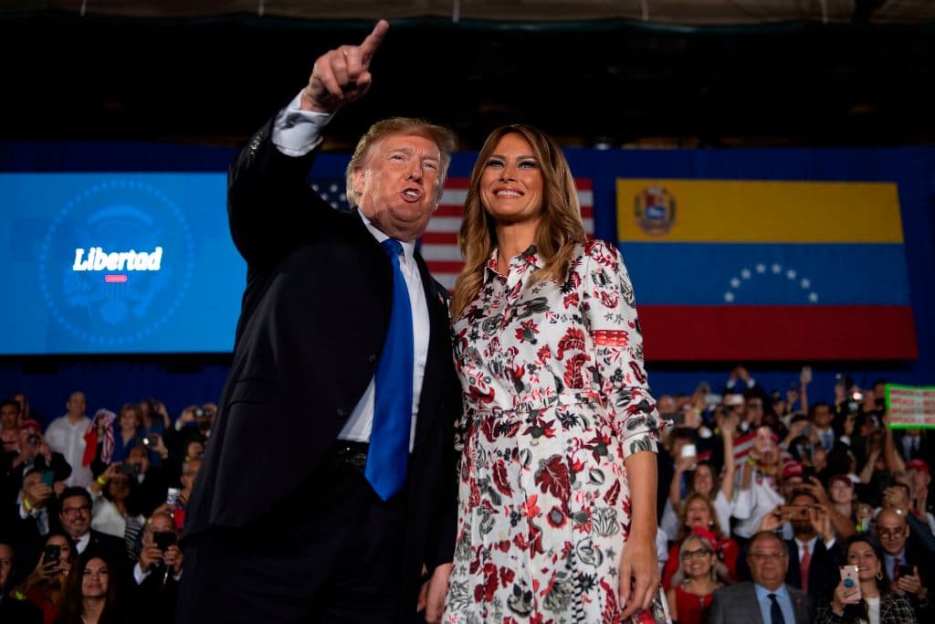 Tump fue presentado por su esposa Melania ante la audiencia en Miami.