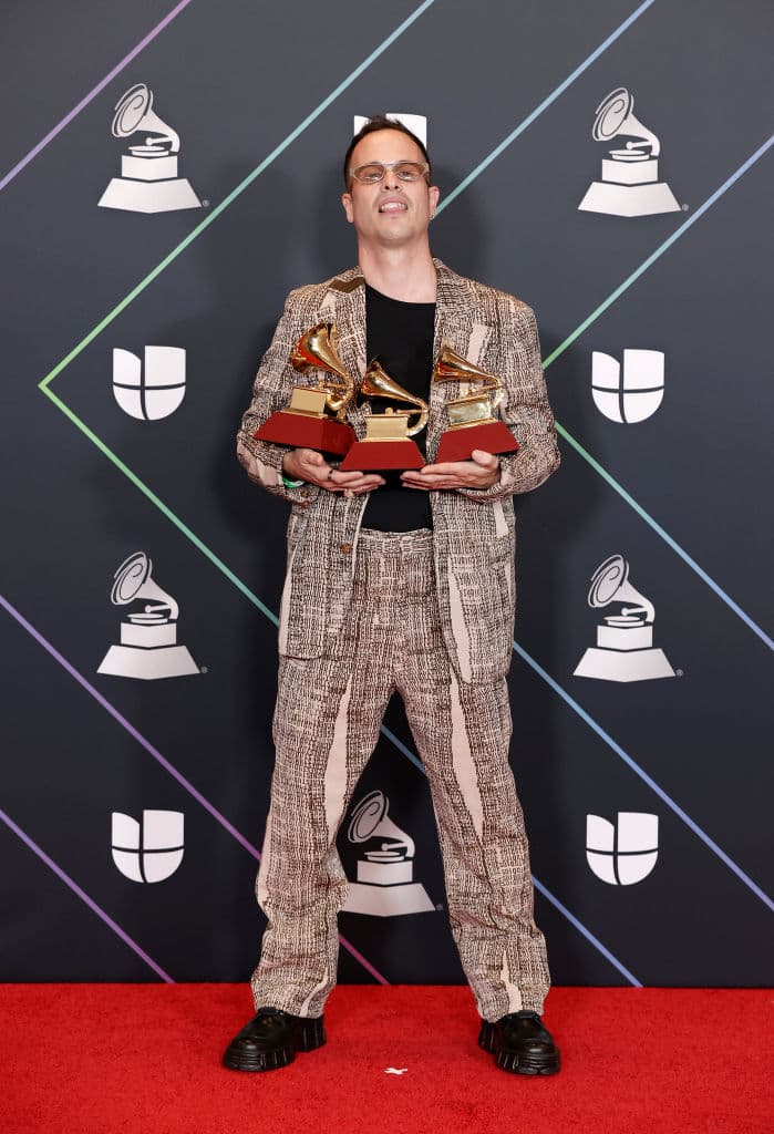 <b>Alizzz</b>
<br>
<b>Premios:</b> 3