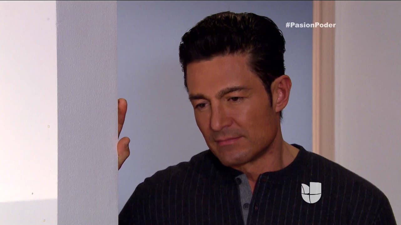 ¡Estás más enamorado que nunca de tu esposa Eladio!