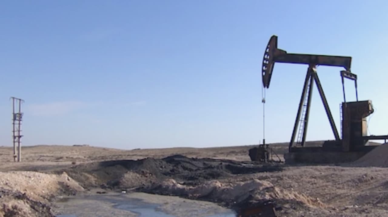 Sube precio de barril de petróleo ante tensiones en medio oriente ¿Cómo afecta a Texas?