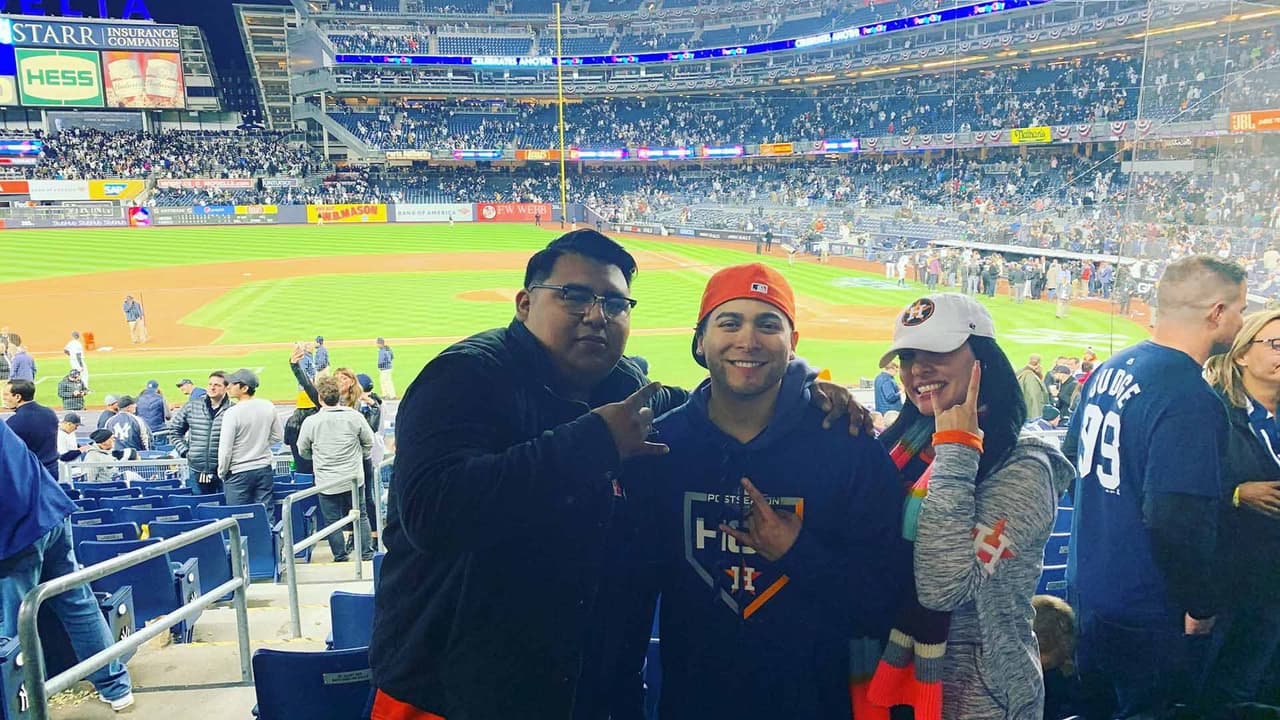 Los tres jóvenes llegaron emocionados al Yankee Stadium