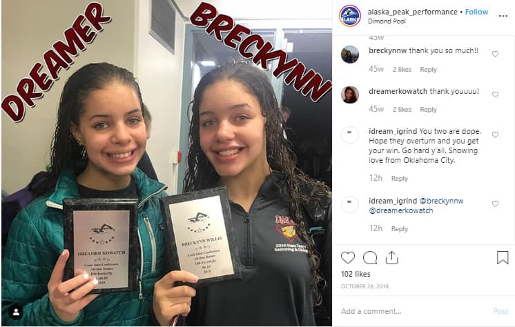 Breckynn Willis y su hermana menor, Dreamer Kowatch, quien también pertenece al equipo de natación de su escuela y también ha sido señalada en otros momentos por la forma en que el traje de baño se adapta a su cuerpo.