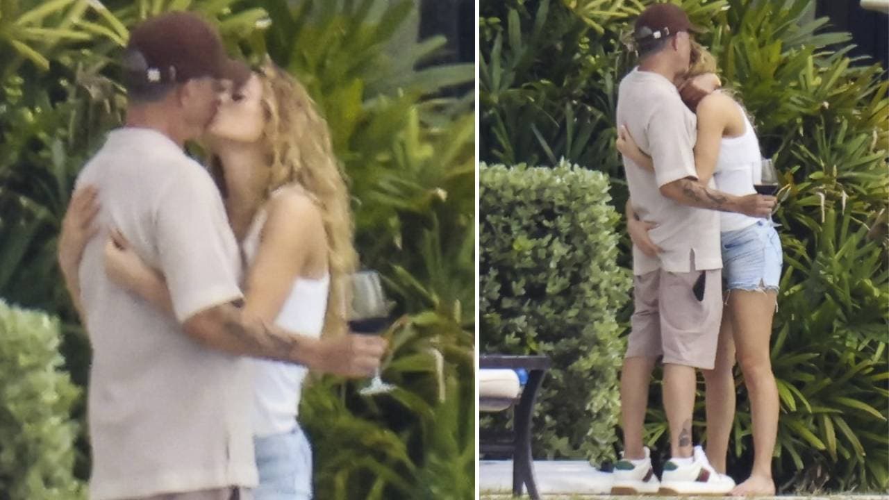 Alejandro Sanz y Candela Márquez muy cariñosos.