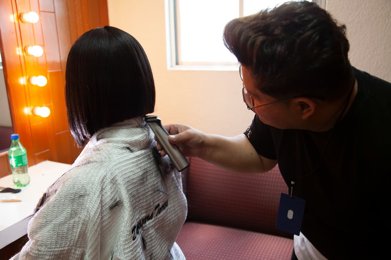 Incluso fuimos testigos de cuando le cortaron el pelo... ¡Hoy sabemos que no era su melena!