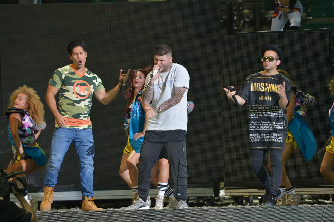 Bailar se ha convertido en parte fundamental de sus presentaciones.