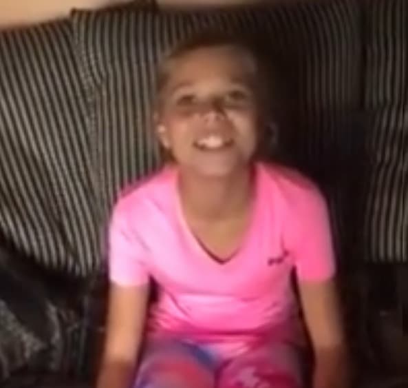 Video de joven transgénero recibiendo primera dosis de hormonas tiene millones de vistas