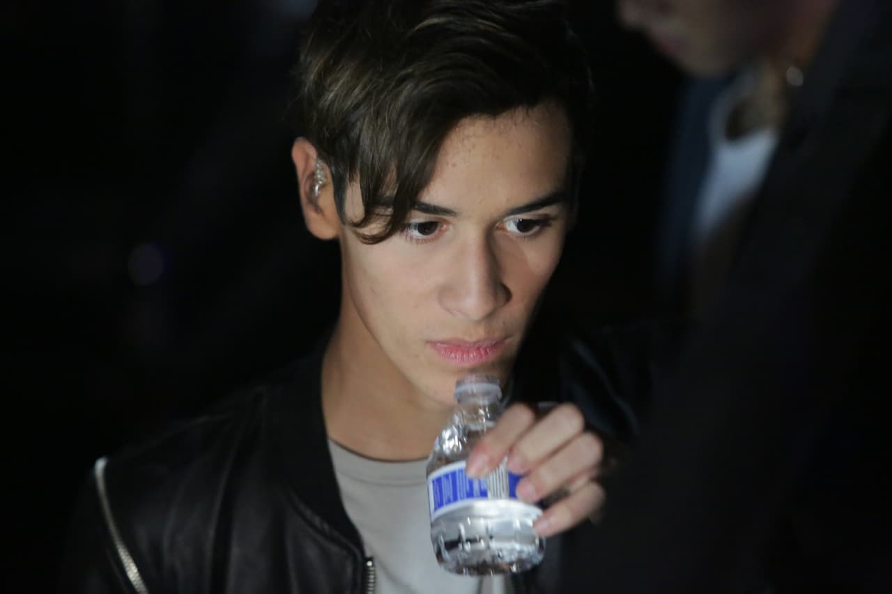 Te llevamos en exclusiva detrás del primer show de La Banda LIVE. We take you behind the scenes.