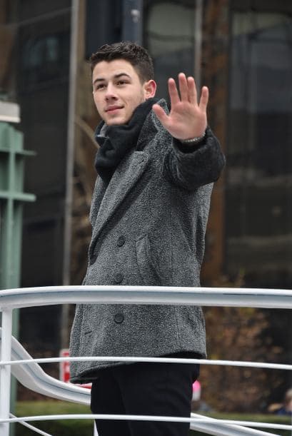 Nick Jonas, una de las estrellas invitadas al desfile.