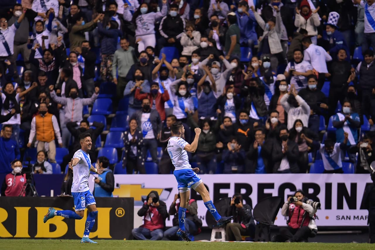 Al 57', Israel Reyes finalmente abría el marcador para el Puebla, un resultado más que merecido tras insistir en toda la primera parte.