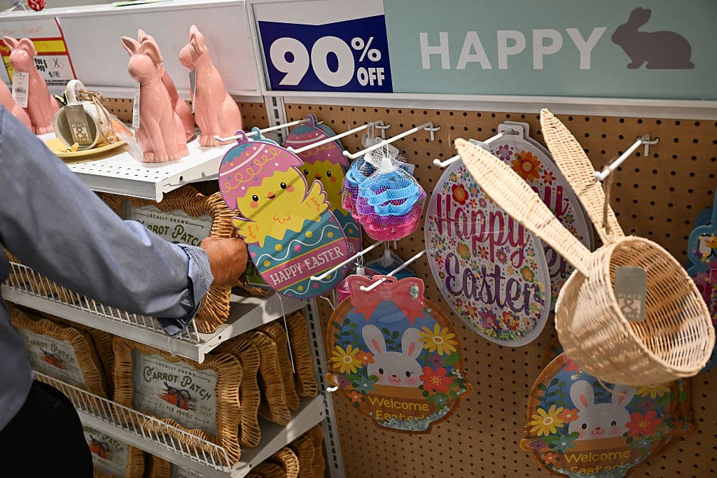 Desde el mismo febrero, la mayoría de las tiendas JoAnn comenzó sus ventas por cierre. Casi tres meses más tarde, en muchas de ellas queda inventario con descuentos de hasta 90% del costo original.